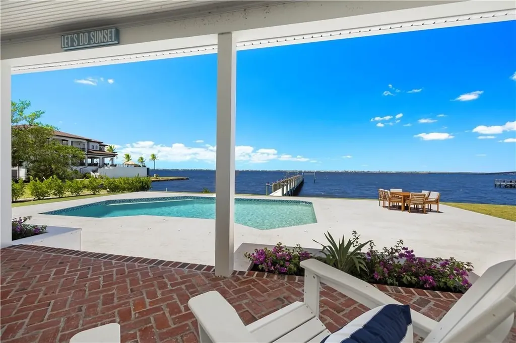 8451 Casa Del Rio Lane Fort Myers FL 33919