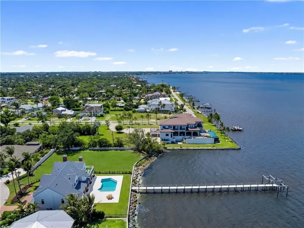 8451 Casa Del Rio Lane Fort Myers FL 33919