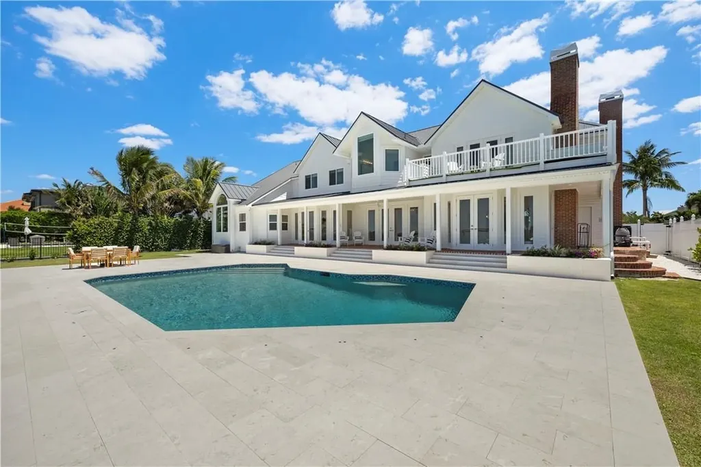 8451 Casa Del Rio Lane Fort Myers FL 33919