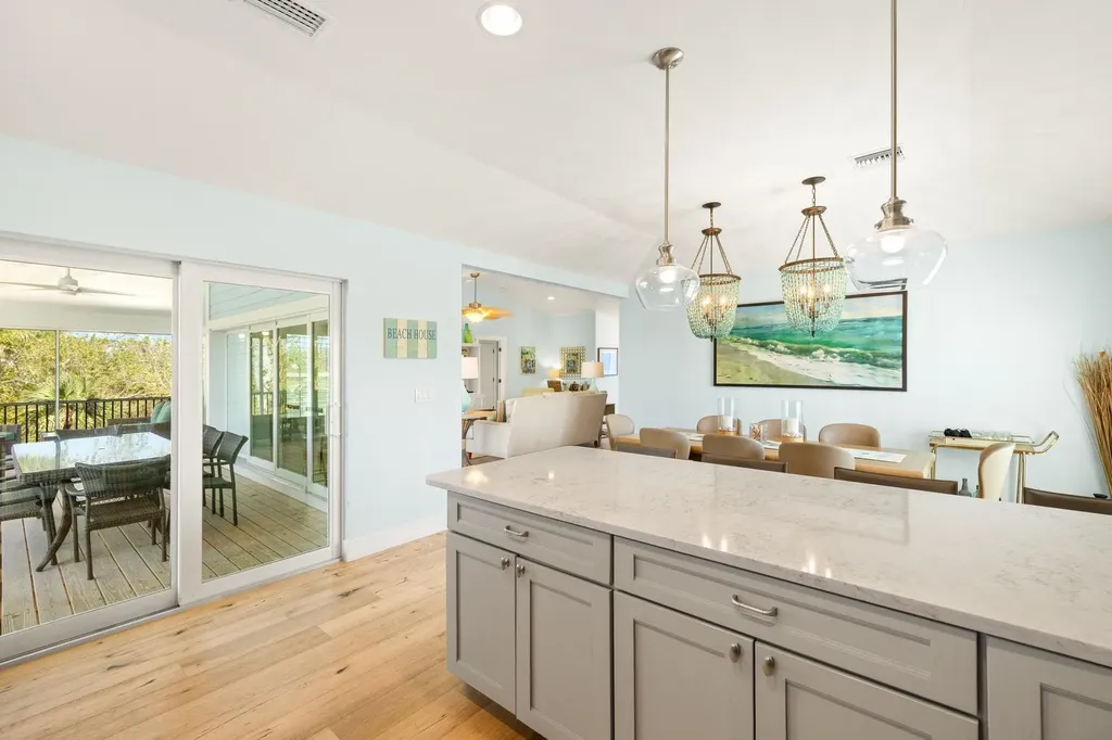 1234 Middle Gulf Drive Sanibel FL 33957