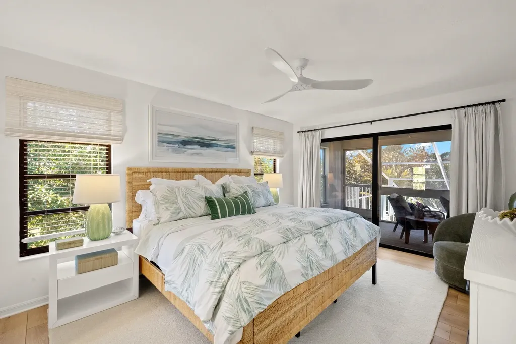 458 Lake Murex Circle Sanibel FL 33957