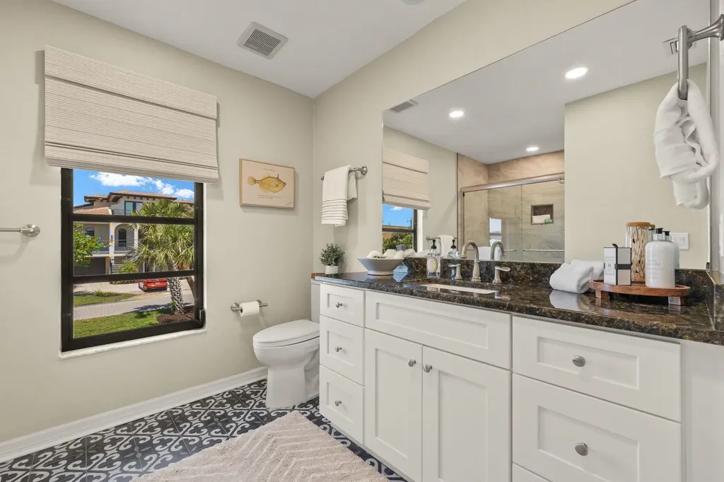 458 Lake Murex Circle Sanibel FL 33957