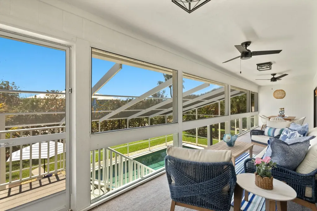 458 Lake Murex Circle Sanibel FL 33957