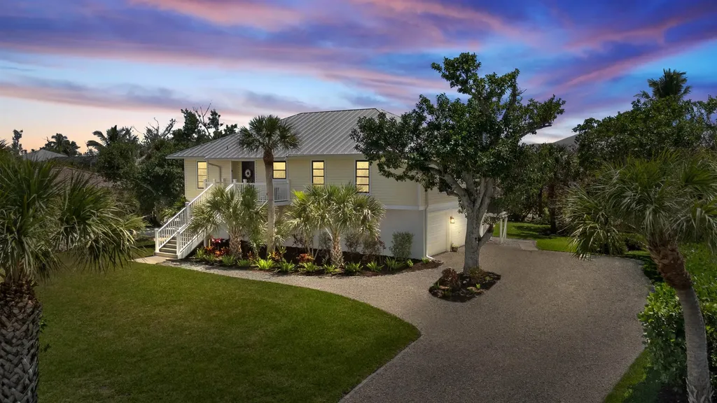 458 Lake Murex Circle Sanibel FL 33957