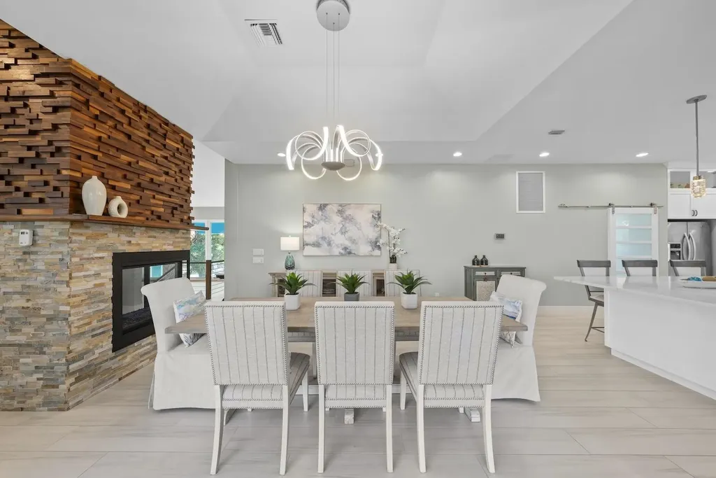 6450 Pine Avenue Sanibel FL 33957