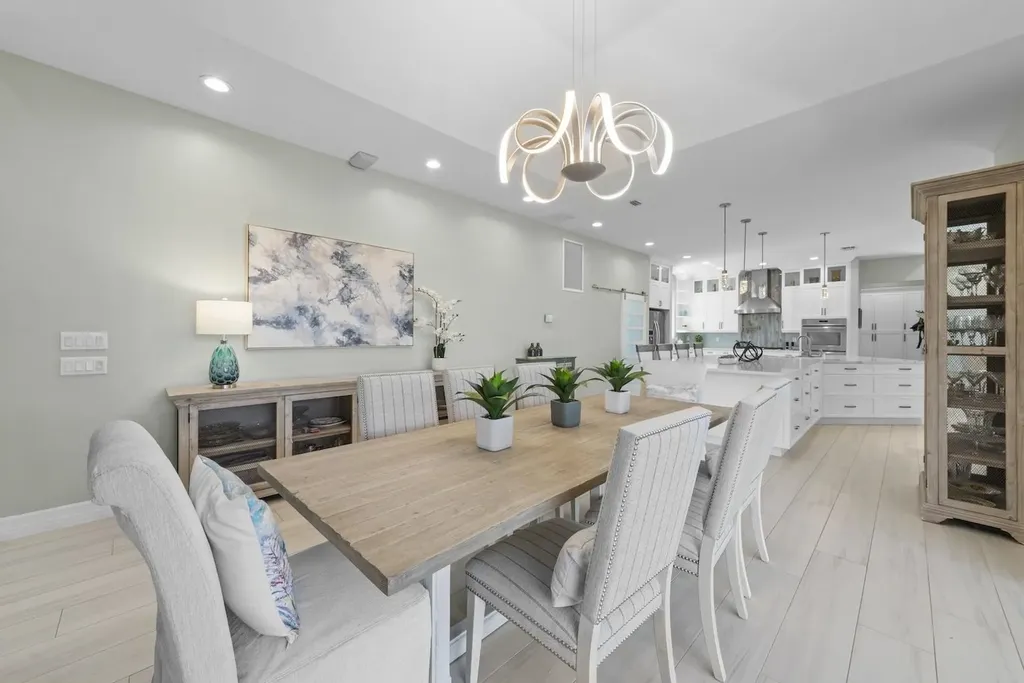 6450 Pine Avenue Sanibel FL 33957