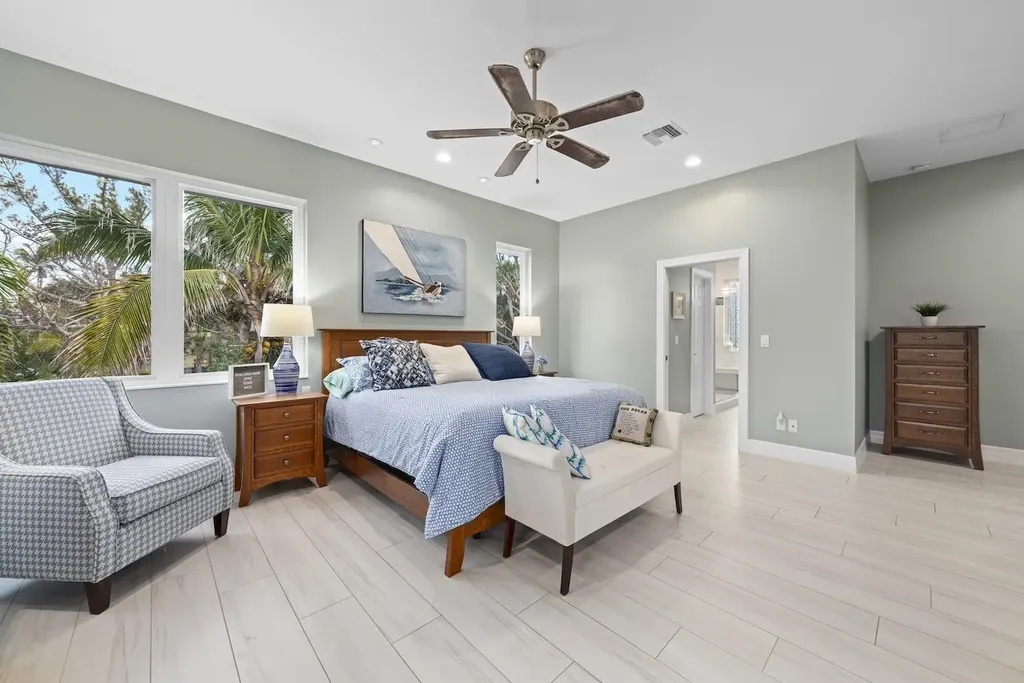 6450 Pine Avenue Sanibel FL 33957