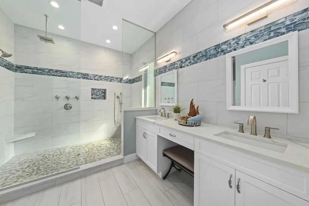 6450 Pine Avenue Sanibel FL 33957