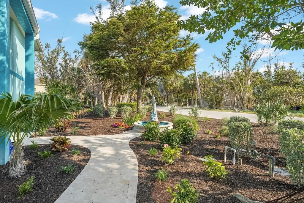 6450 Pine Avenue Sanibel FL 33957