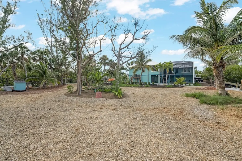 6450 Pine Avenue Sanibel FL 33957