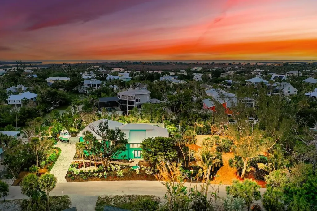 6450 Pine Avenue Sanibel FL 33957