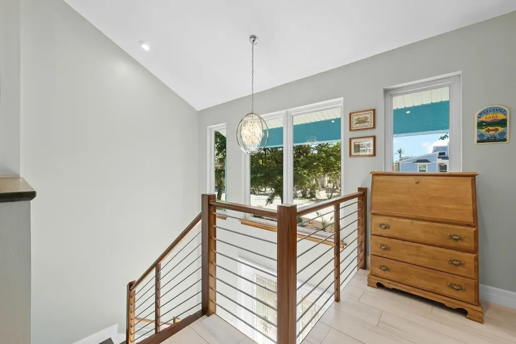 6450 Pine Avenue Sanibel FL 33957