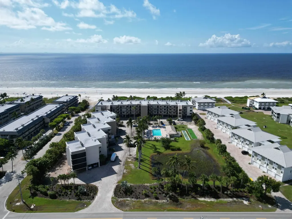 1299 Middle Gulf Drive Sanibel FL 33957