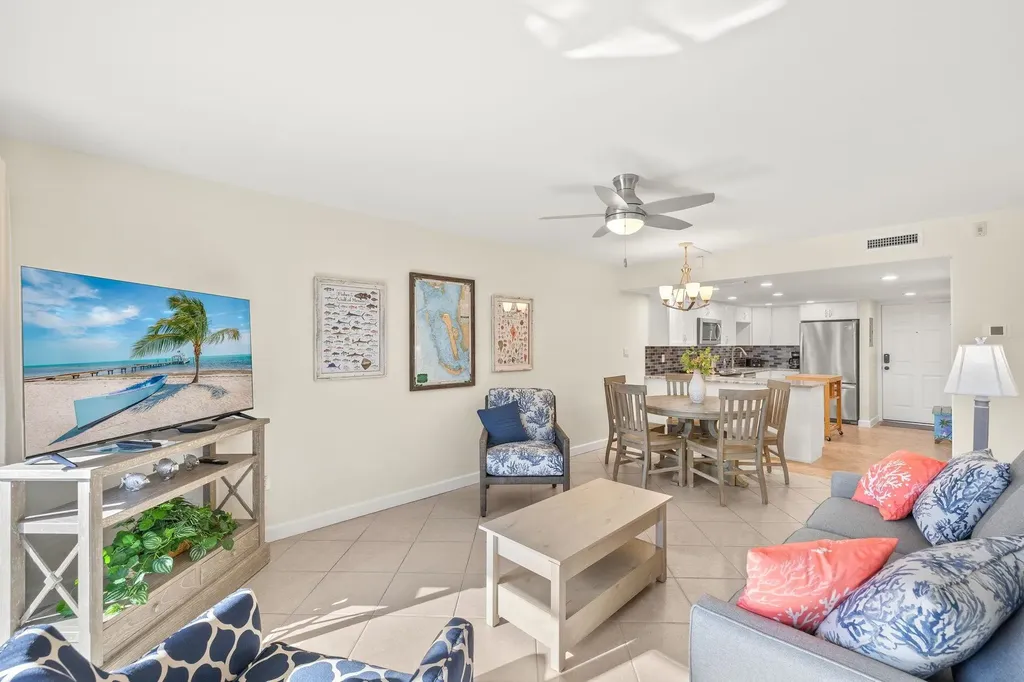 671 E Gulf Drive Sanibel FL 33957