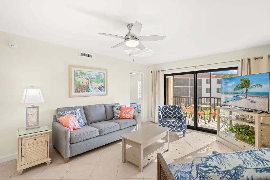 671 E Gulf Drive Sanibel FL 33957