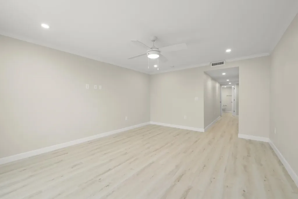 200 Periwinkle Way Sanibel FL 33957