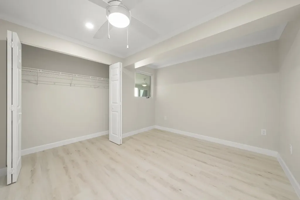 200 Periwinkle Way Sanibel FL 33957