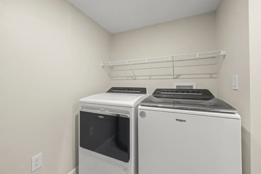 200 Periwinkle Way Sanibel FL 33957