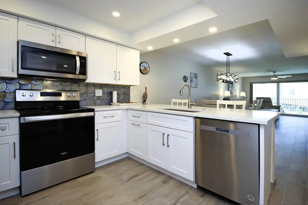 1246 Fulgur Street Sanibel FL 33957