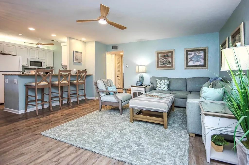 827 E Gulf Drive Sanibel FL 33957