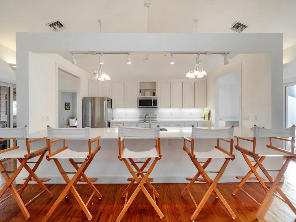 16543 Captiva Drive Sanibel FL 33957