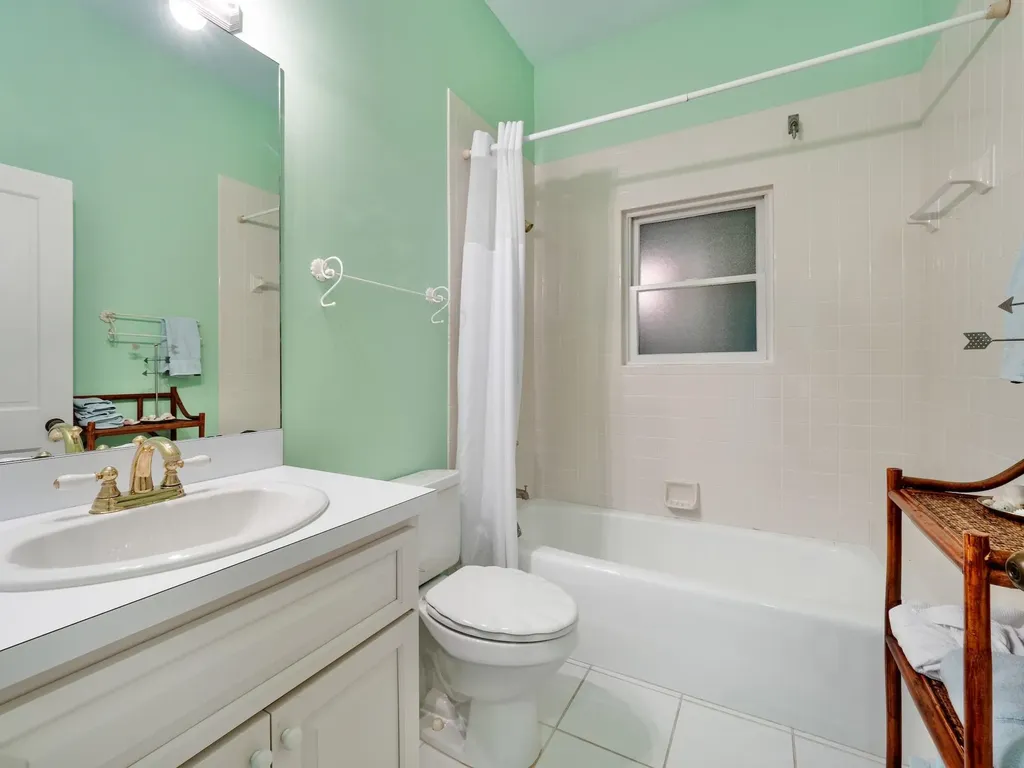 16543 Captiva Drive Sanibel FL 33957