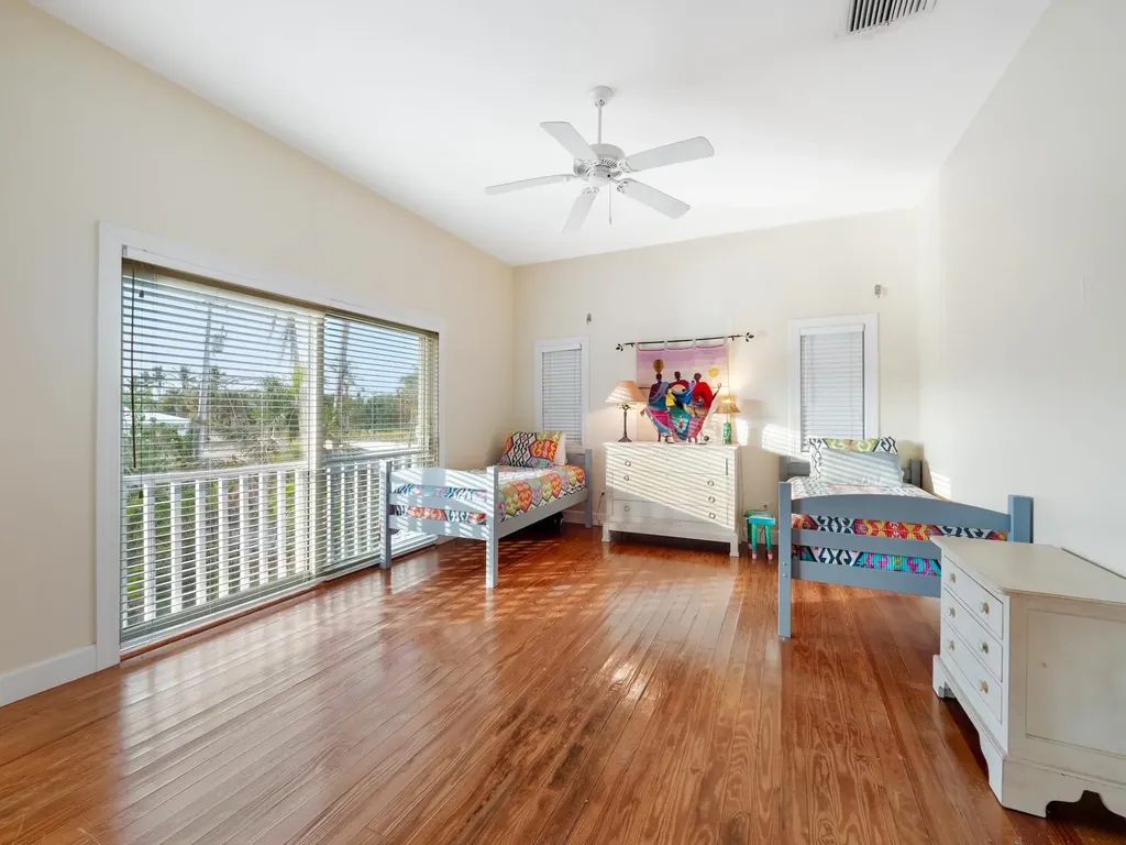 16543 Captiva Drive Sanibel FL 33957