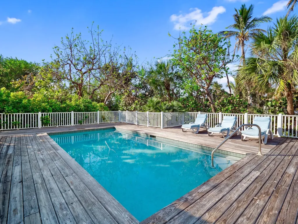 16543 Captiva Drive Sanibel FL 33957