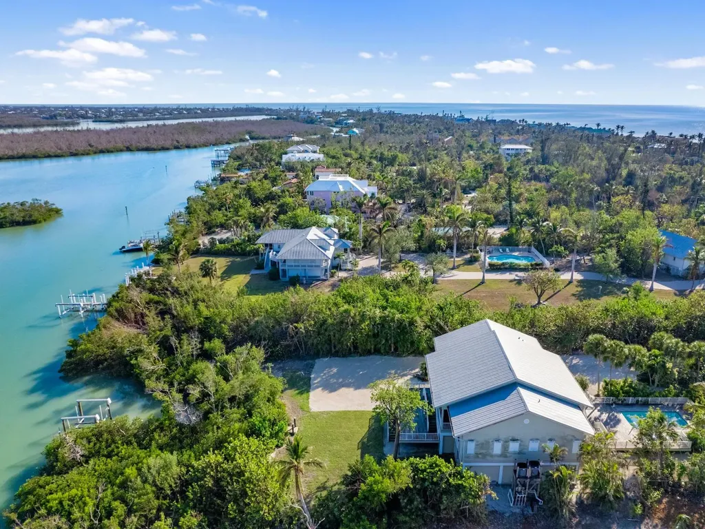 16543 Captiva Drive Sanibel FL 33957