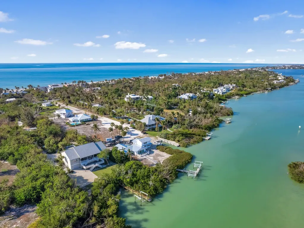 16543 Captiva Drive Sanibel FL 33957