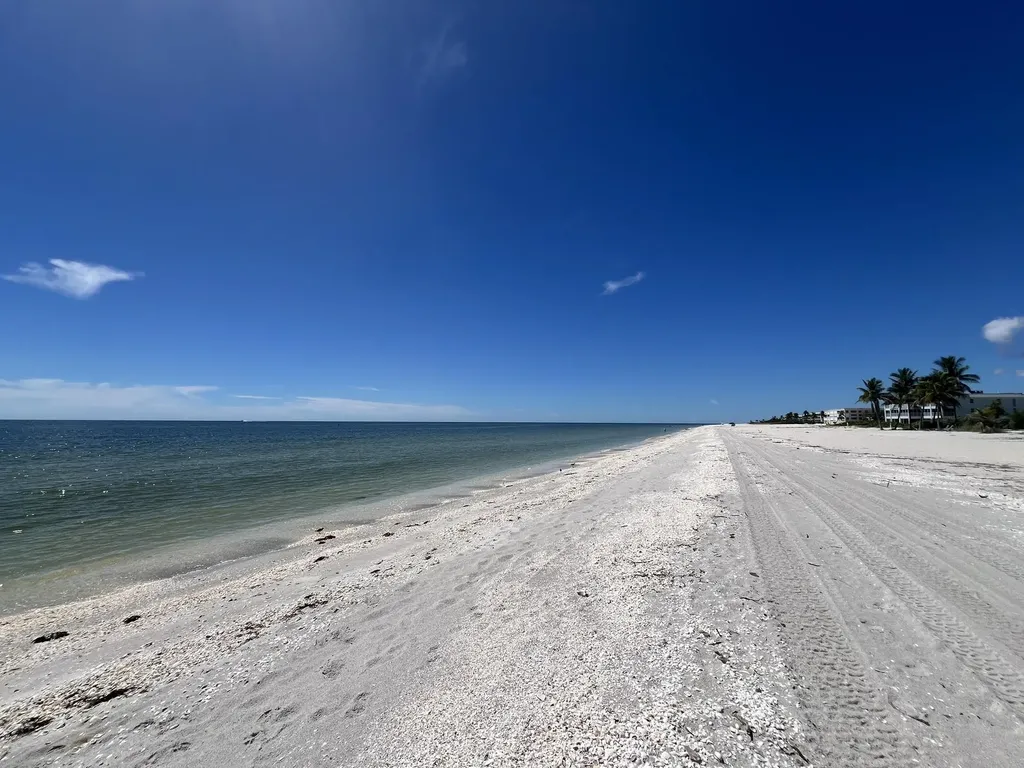 3015 W Gulf Drive Sanibel FL 33957