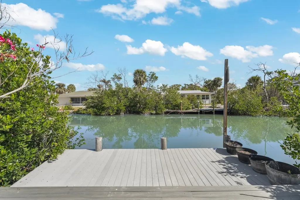 5892 Sanibel Captiva Road Sanibel FL 33957