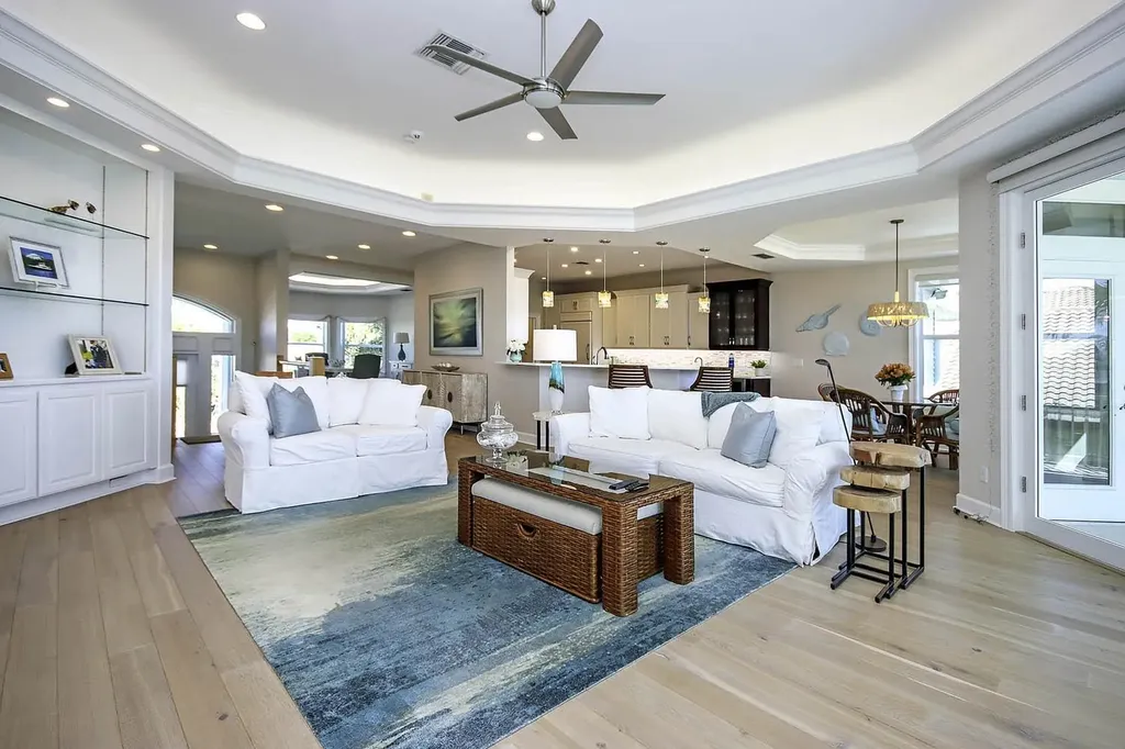 877 Limpet Drive Sanibel FL 33957