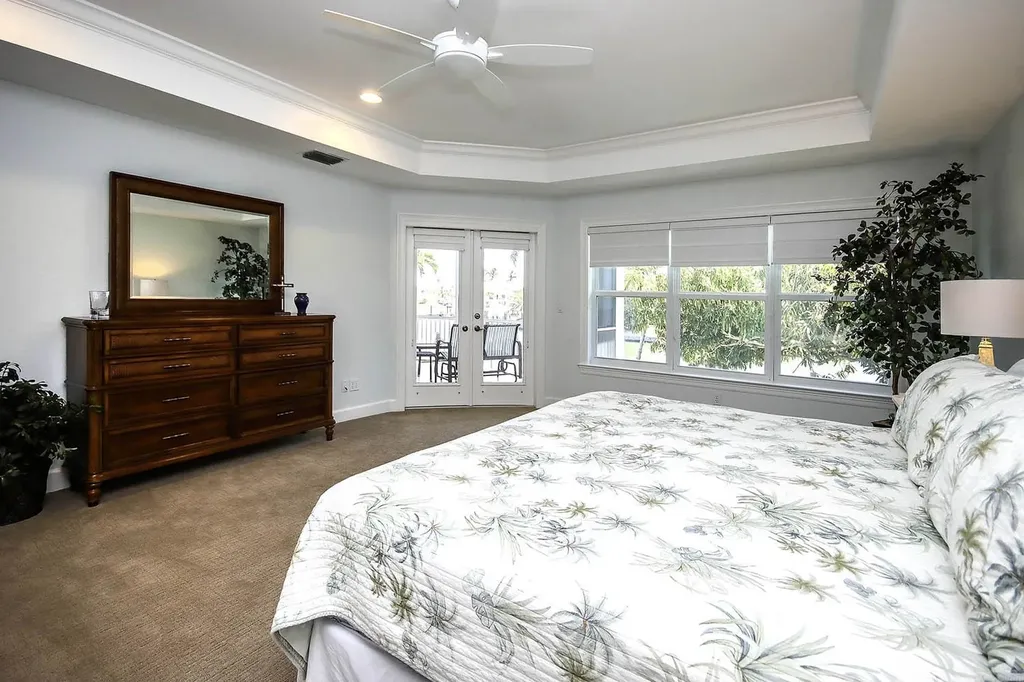 877 Limpet Drive Sanibel FL 33957