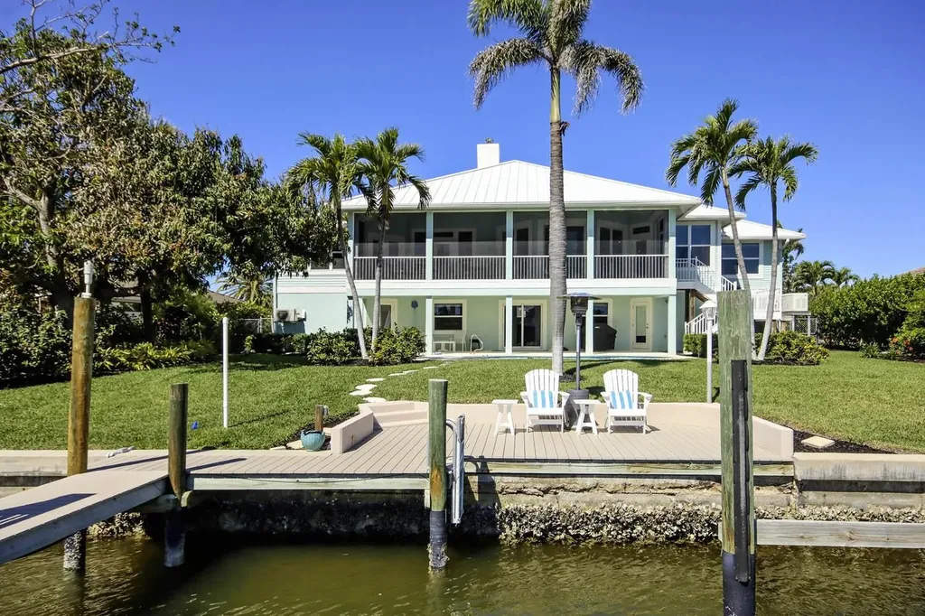 877 Limpet Drive Sanibel FL 33957