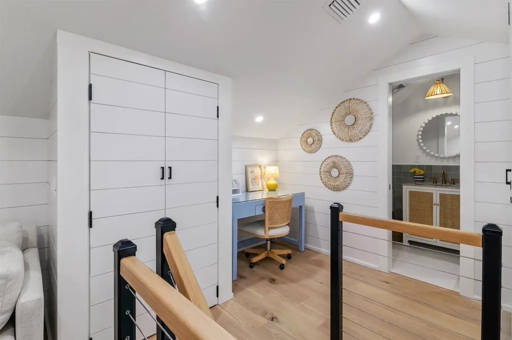 1411 Beach Cottages Captiva FL 33924