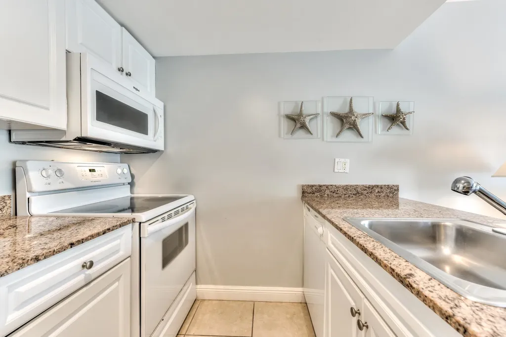 3222 Tennis Villas Captiva FL 33924