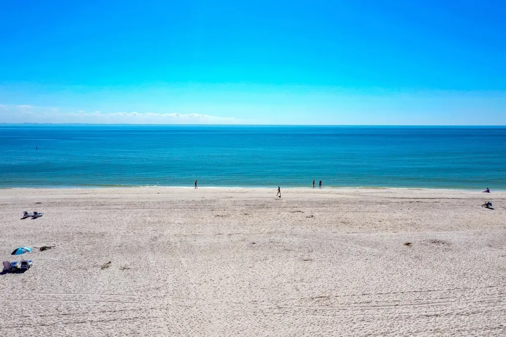 1246 Fulgur Street Sanibel FL 33957