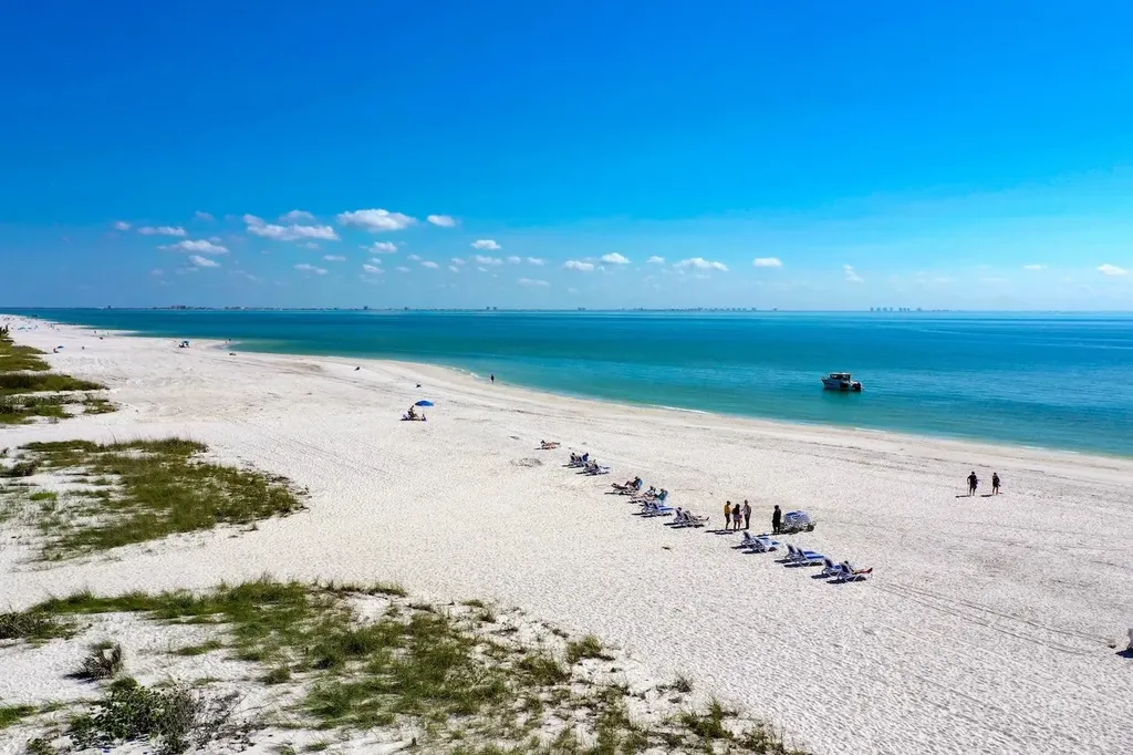 1246 Fulgur Street Sanibel FL 33957