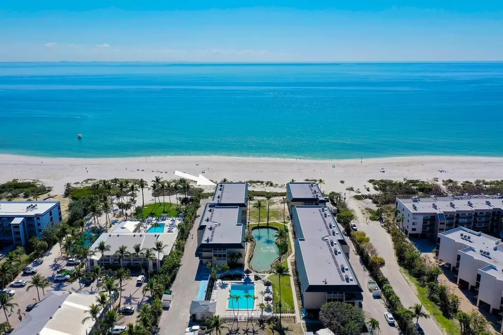 1246 Fulgur Street Sanibel FL 33957