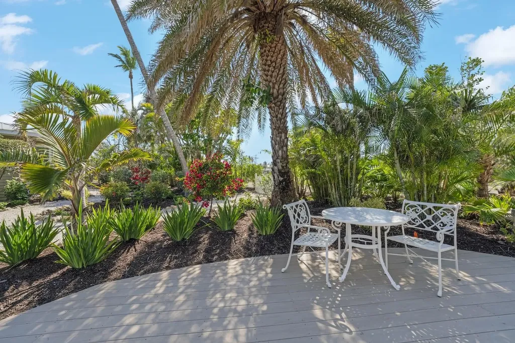 1222 Ferry Road Sanibel FL 33957