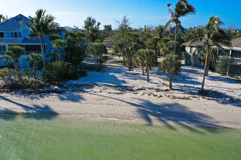 1222 Ferry Road Sanibel FL 33957