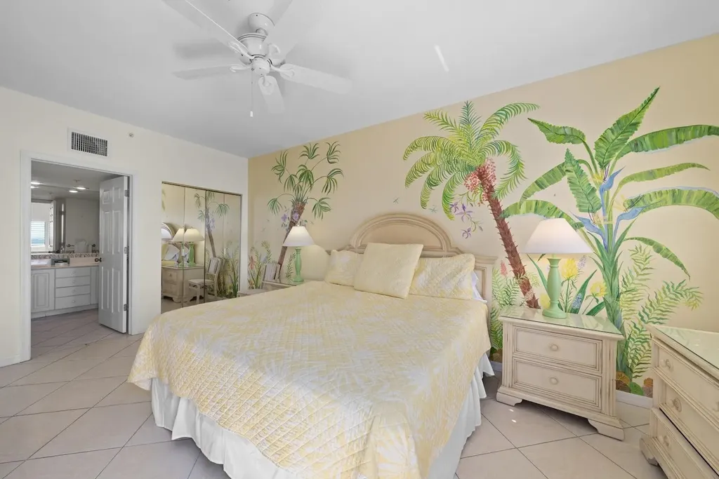 255 Periwinkle Way Sanibel FL 33957