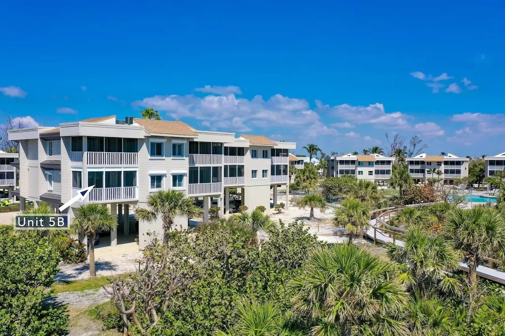 255 Periwinkle Way Sanibel FL 33957