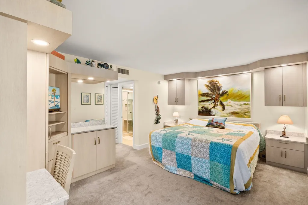 979 E Gulf Drive Sanibel FL 33957