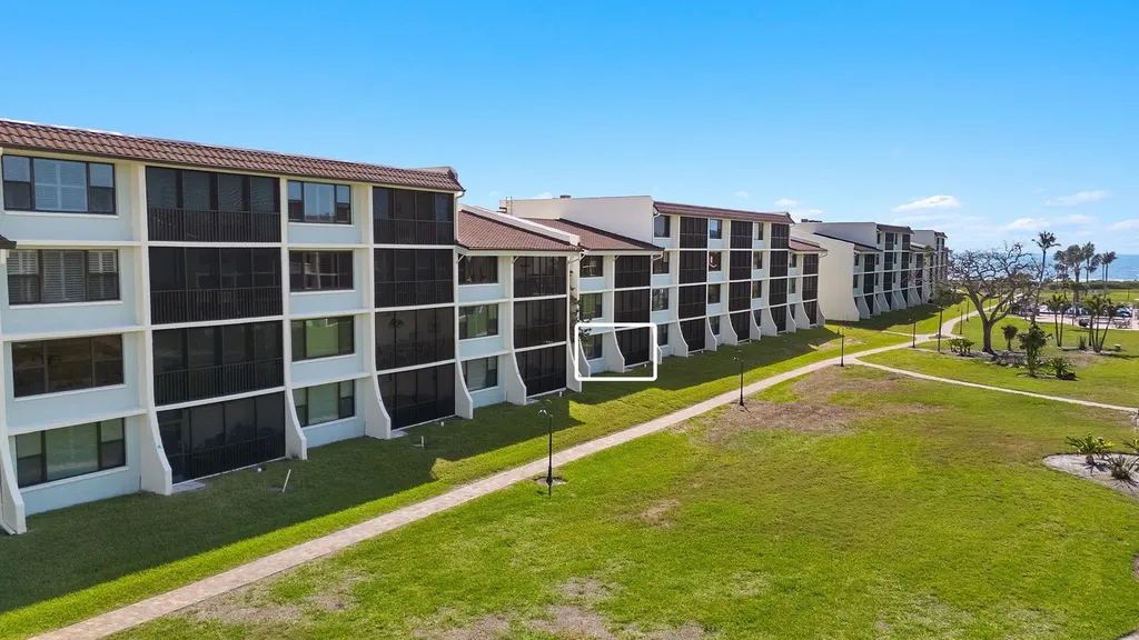 979 E Gulf Drive Sanibel FL 33957