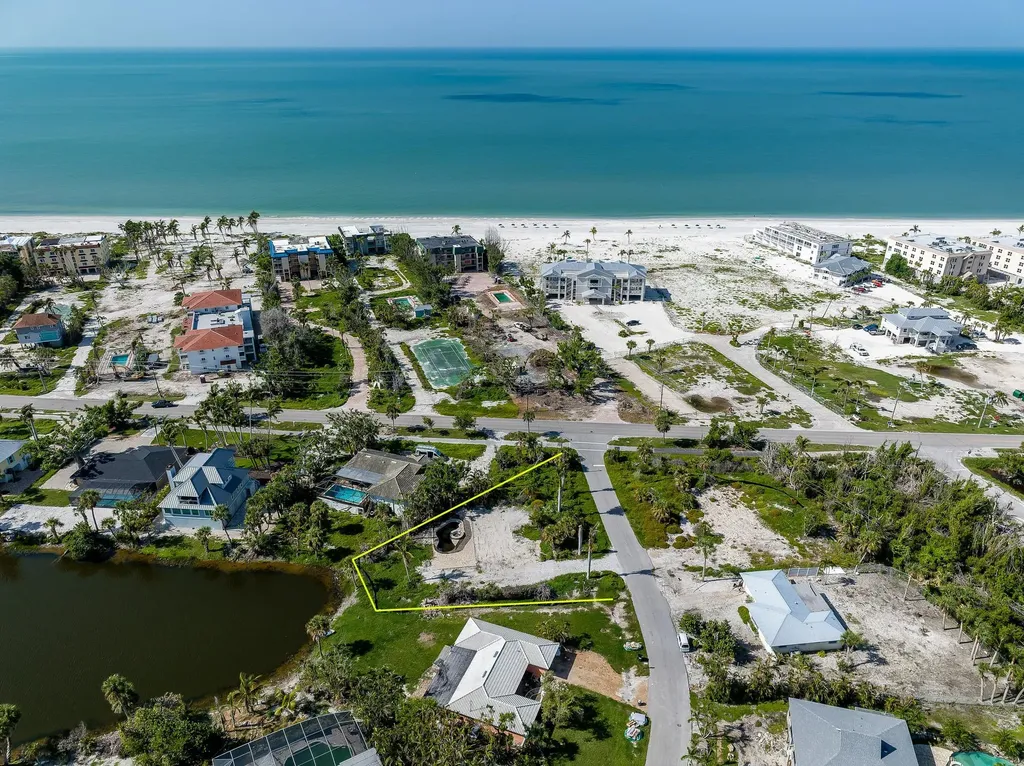 327 Palm Lake Drive Sanibel FL 33957