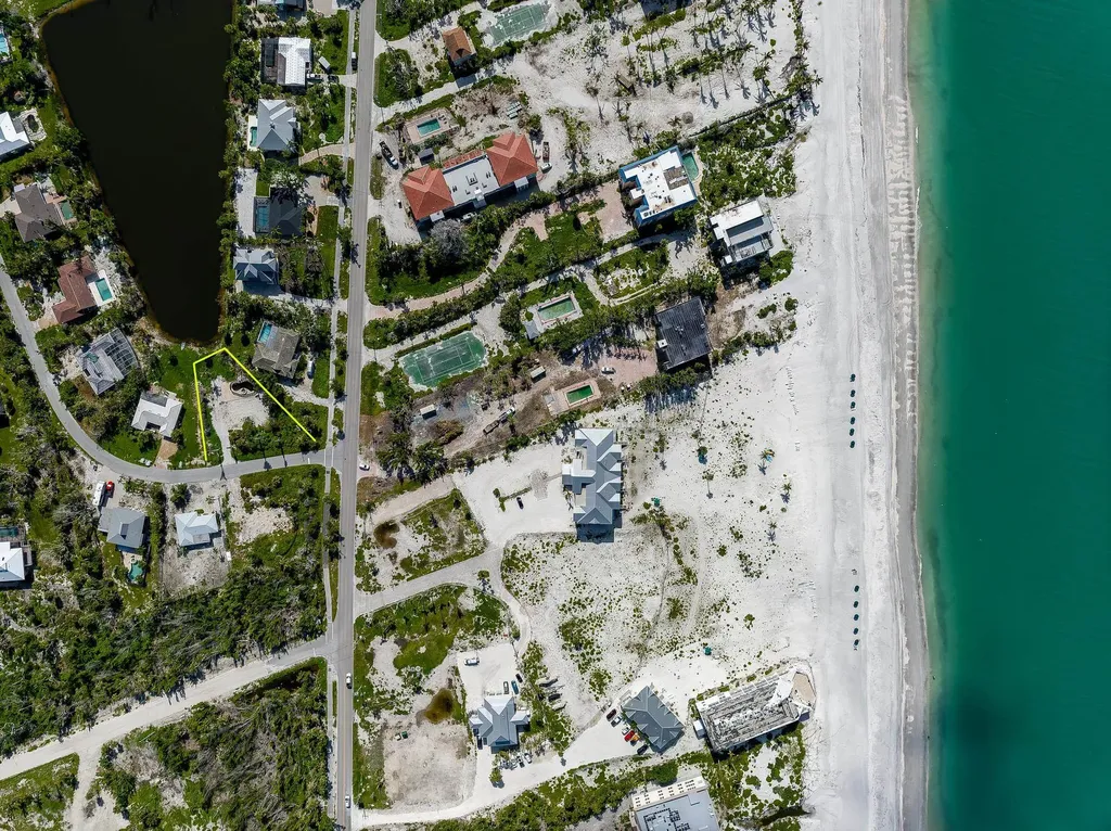 327 Palm Lake Drive Sanibel FL 33957