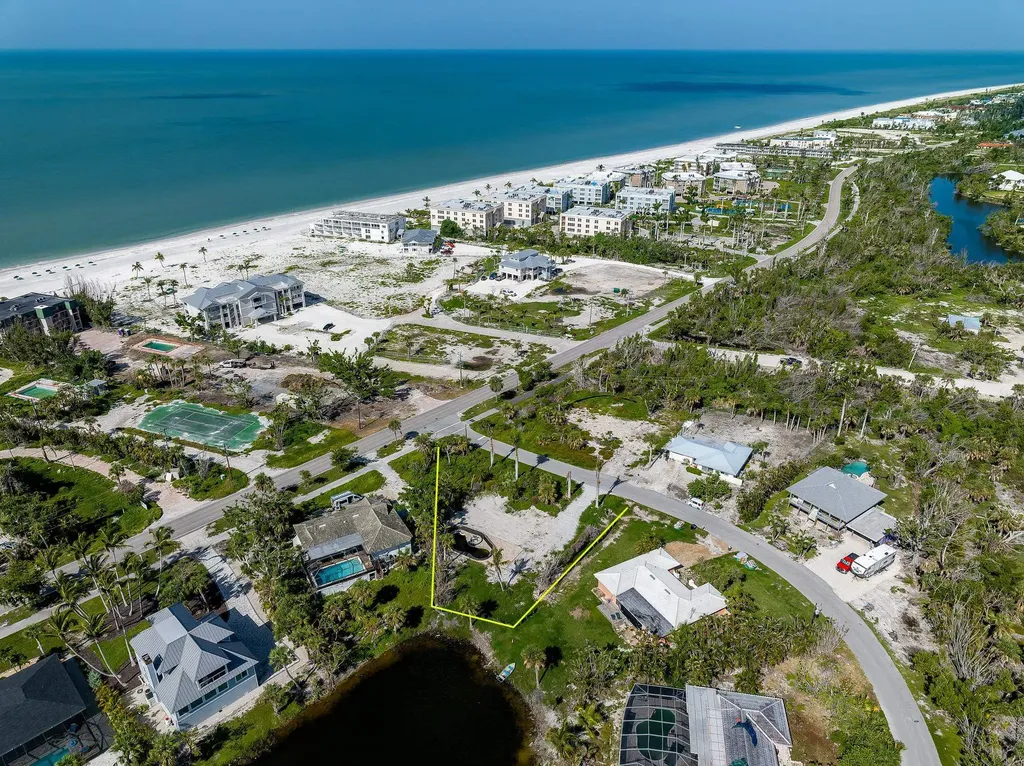 327 Palm Lake Drive Sanibel FL 33957