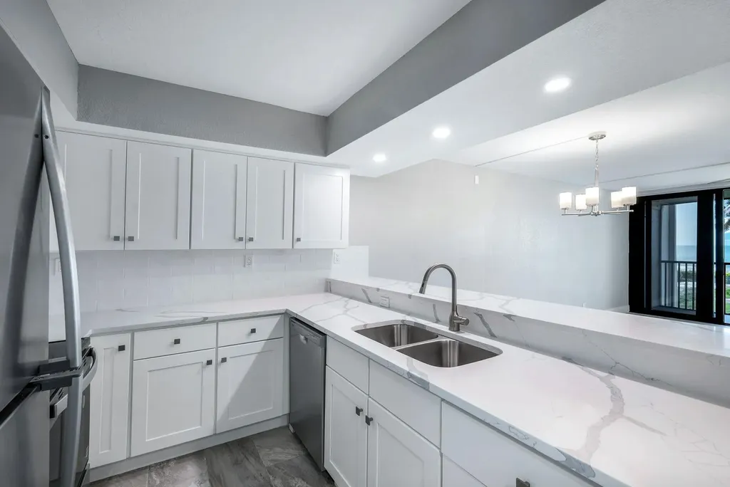 1501 Middle Gulf Drive Sanibel FL 33957